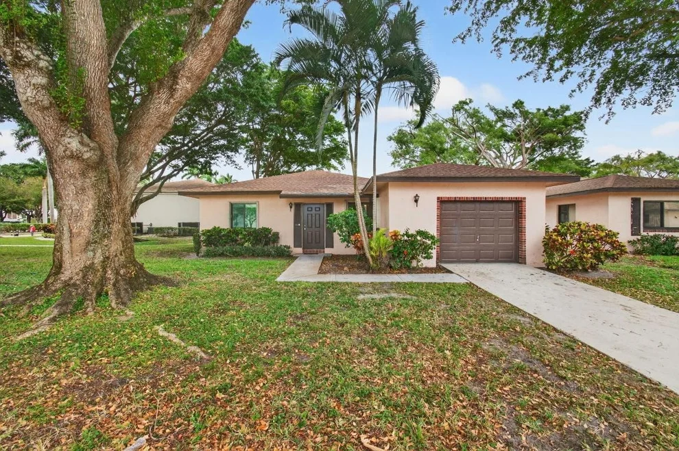 Unit for sale at 14584 Bonaire Boulevard, Delray Beach, FL 33446