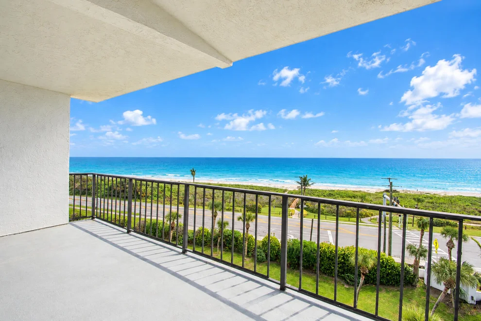 Unit for sale at 5159 Jimmy Buffett Mem Highway, Fort Pierce, FL 34949