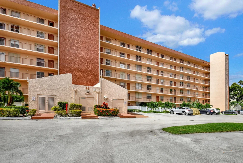 Unit for sale at 14575 Bonaire 110 Boulevard, Delray Beach, FL 33446