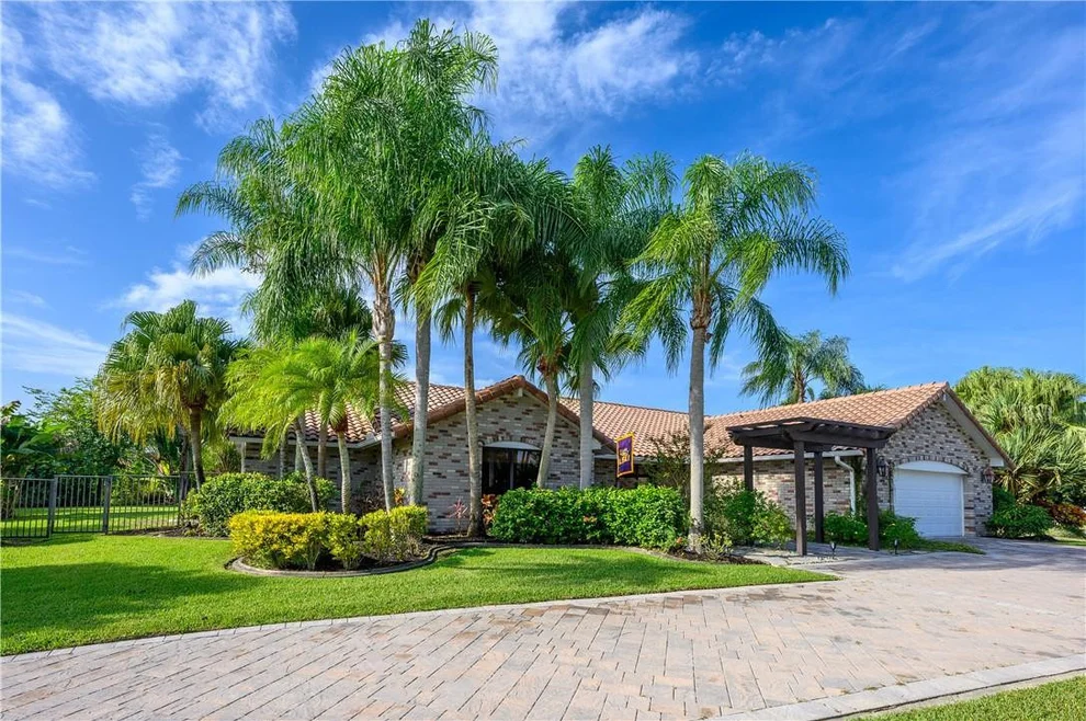 Unit for sale at 11893 Waterwood Drive, Boca Raton, FL 33428
