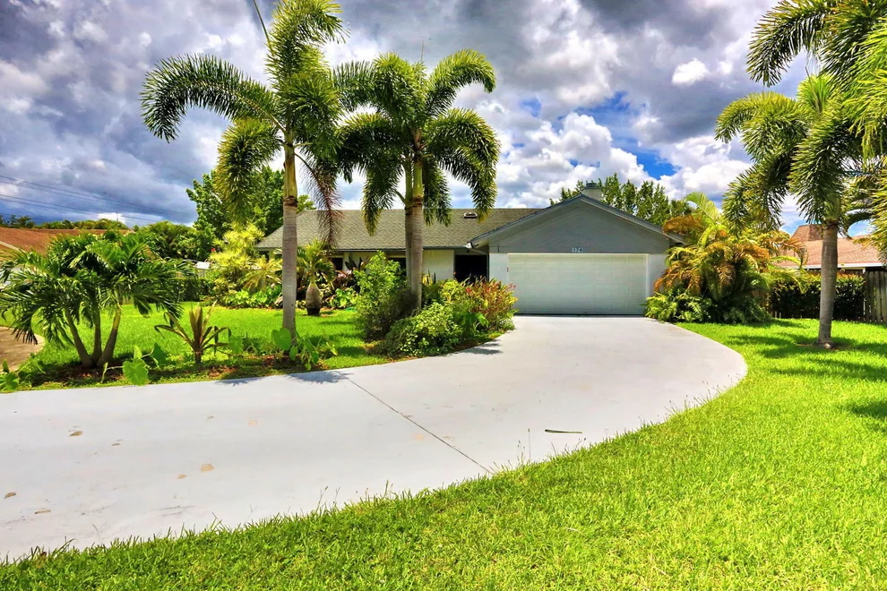 Unit for sale at 1740 Shower Tree Way, Wellington, FL 33414