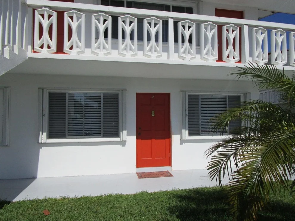 Unit for sale at 2020 Lake Osborne Drive, Lake Worth Beach, FL 33461