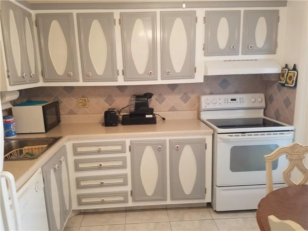 Unit for sale at 4270 NW 40th Street, Lauderdale Lakes, FL 33319