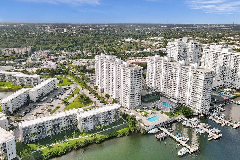 Unit for sale at 18041 Biscayne Boulevard, Aventura, FL 33160