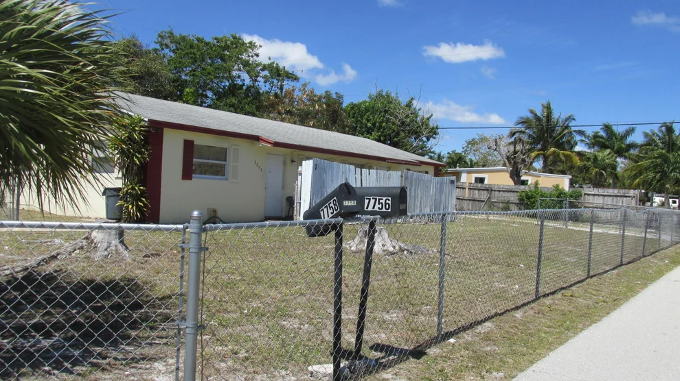 Unit for sale at 7756 Washington, Lake Worth, FL 33462