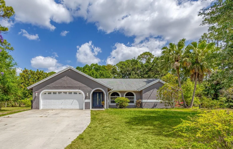 Unit for sale at 16823 Valencia Blvd, Loxahatchee, FL 33470