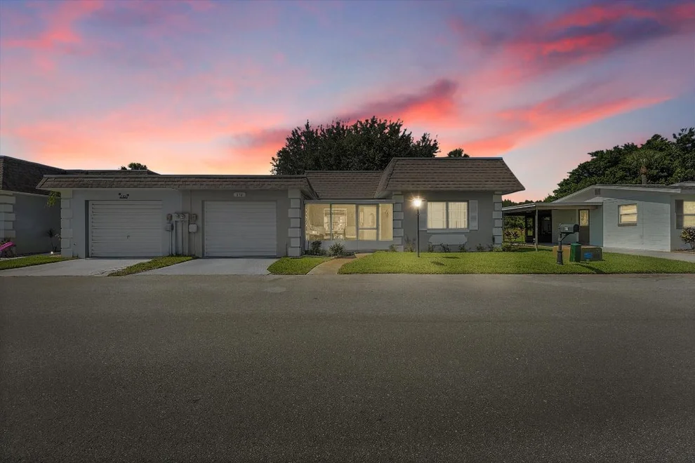 Unit for sale at 114 Country Club Drive, Lake Placid, FL 33852