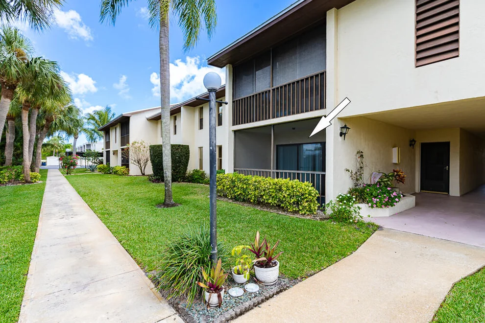 Unit for sale at 200 SE Four Winds Drive, Stuart, FL 34996