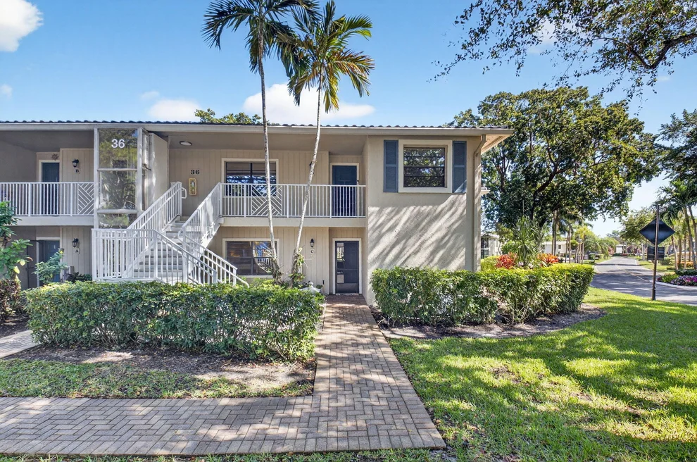 Unit for sale at 36 Westgate Lane, Boynton Beach, FL 33436