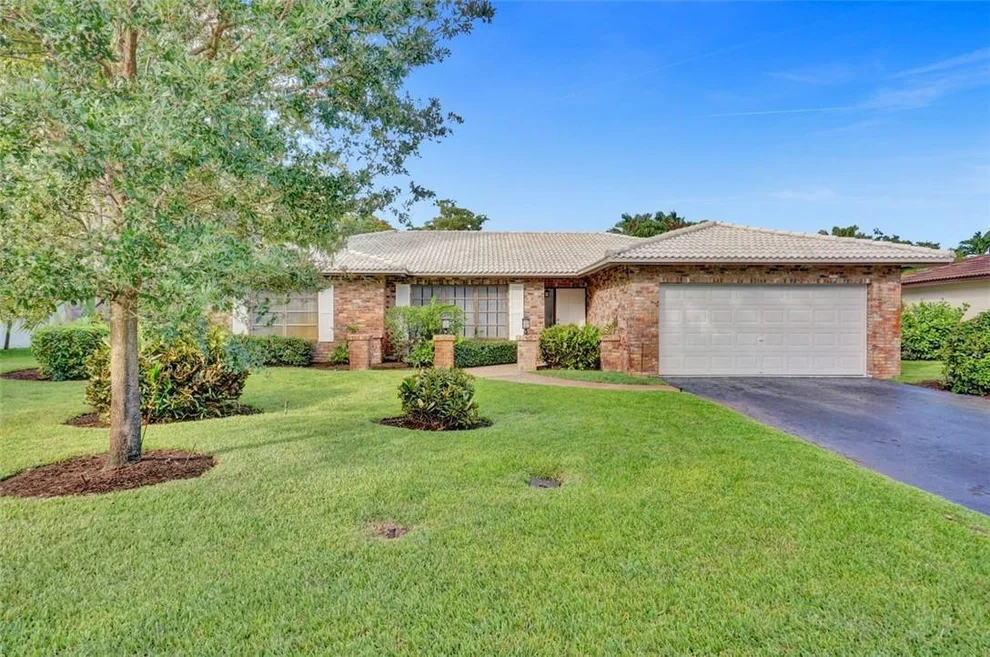Unit for sale at 1295 NW 83rd Avenue, Coral Springs, FL 33071