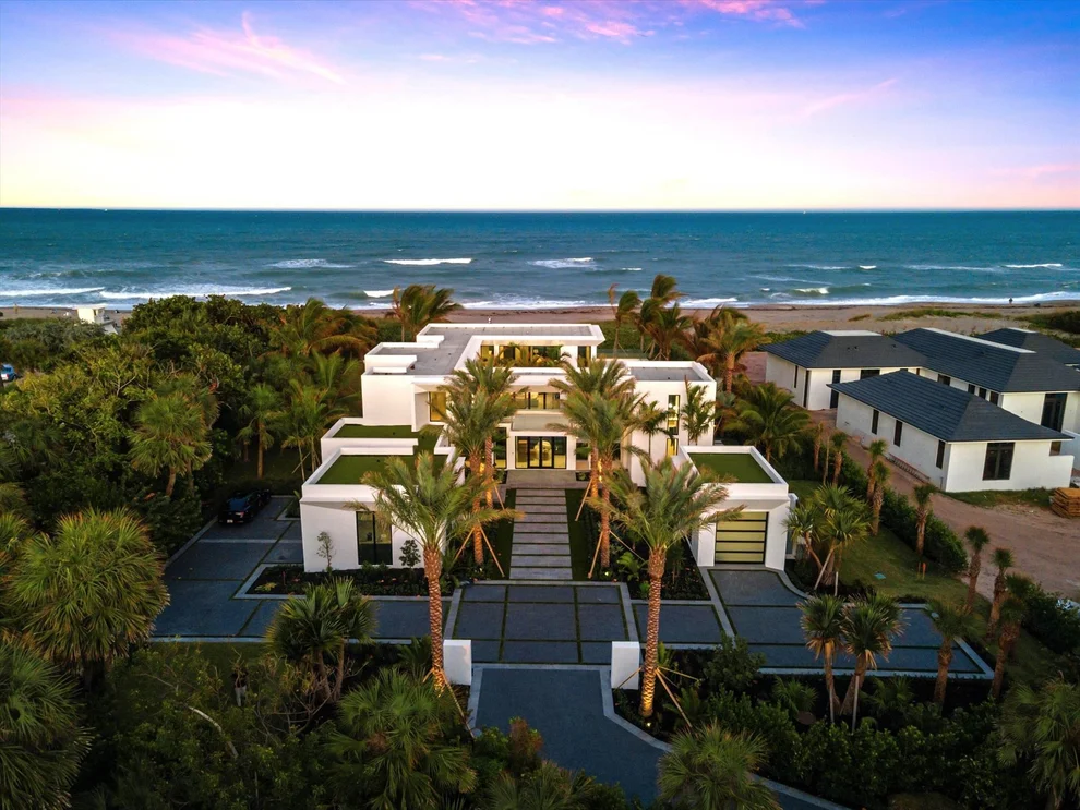 Unit for sale at 5 S Beach Road, Jupiter Island, FL 33455