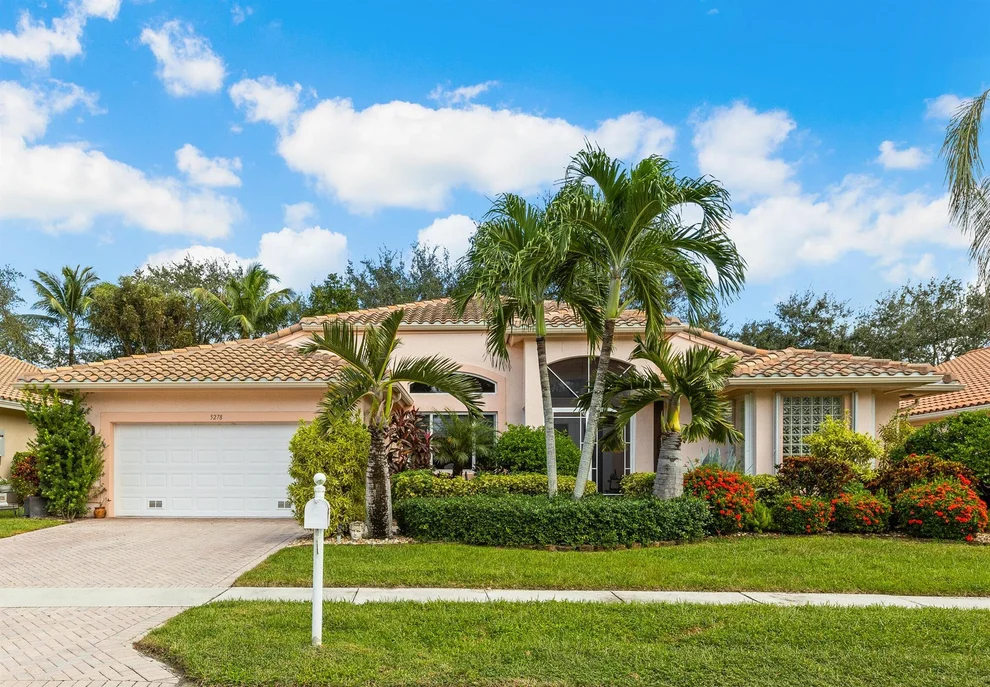 Unit for sale at 5278 Landon Circle, Boynton Beach, FL 33437