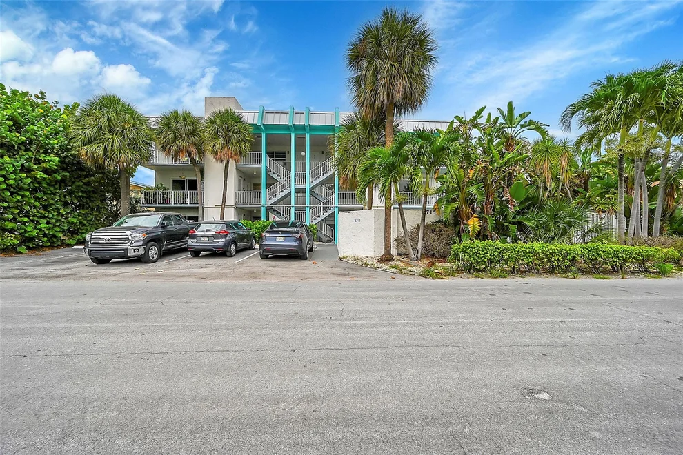 Unit for sale at 2715 NE 49th Street, Fort Lauderdale, FL 33308