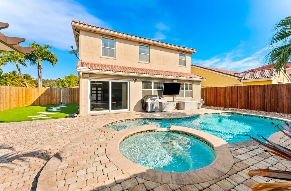 Unit for sale at 6604 Schooner Terrace, Margate, FL 33063