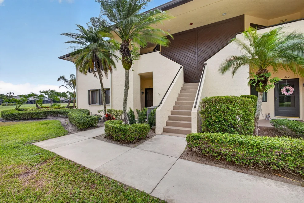 Unit for sale at 6503 SE Williamsburg Drive, Hobe Sound, FL 33455