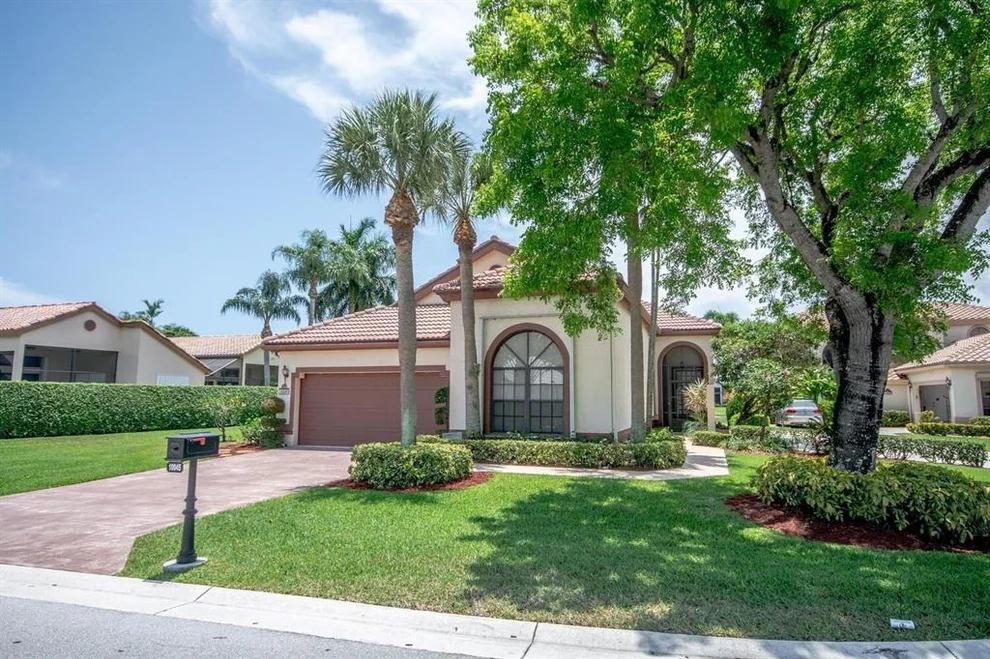 Unit for sale at 10045 Lexington Circle N, Boynton Beach, FL 33436