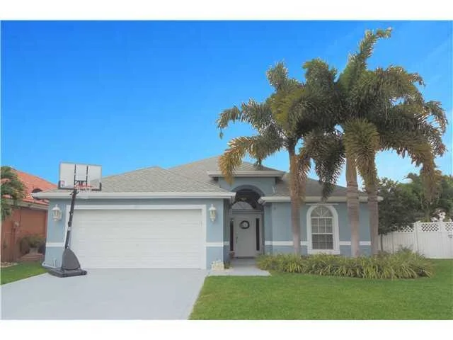 Unit for sale at 109 Stirrup Lane, Royal Palm Beach, FL 33411