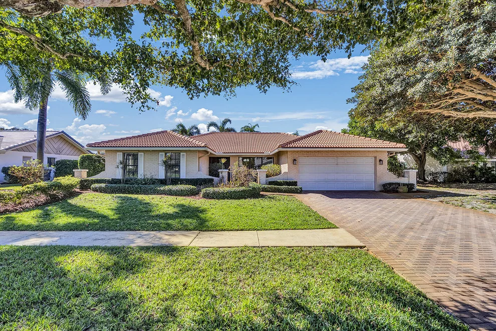 Unit for sale at 5362 Piping Rock Drive, Boynton Beach, FL 33437