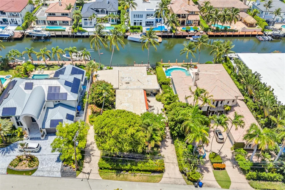 Unit for sale at 2518 Barcelona Drive, Fort Lauderdale, FL 33301