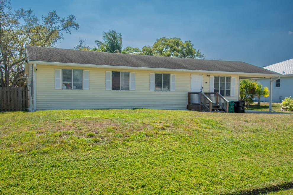 Unit for sale at 1270 SW Emerald Avenue, Port St Lucie, FL 34953