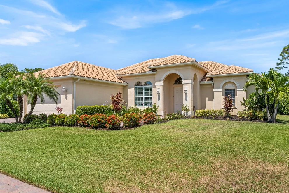 Unit for sale at 6250 55th Avenue, Vero Beach, FL 32967