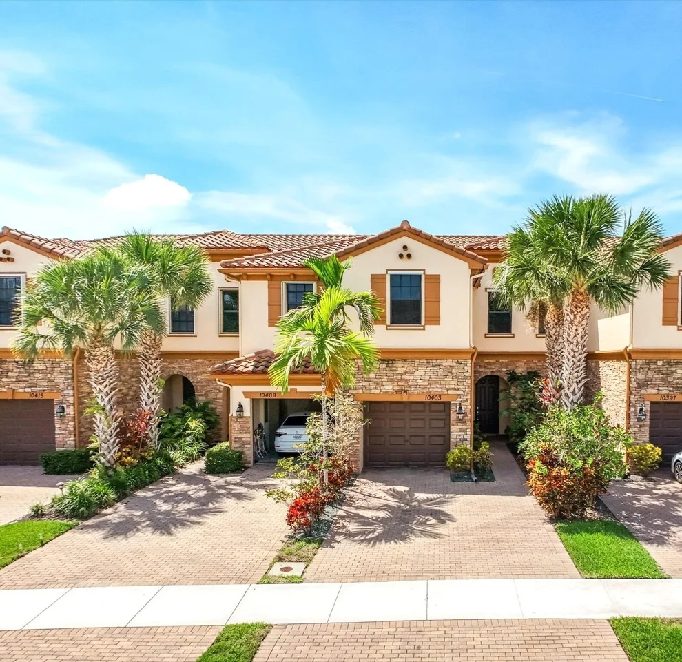 Unit for sale at 10403 Wellington Parc Drive, Wellington, FL 33449