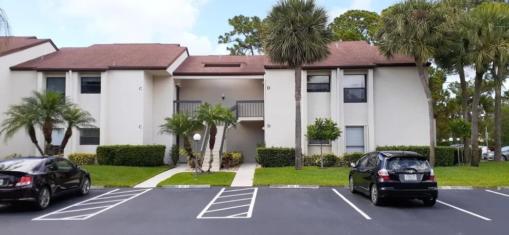 Unit for sale at 1002 Wingfoot Drive, Jupiter, FL 33458