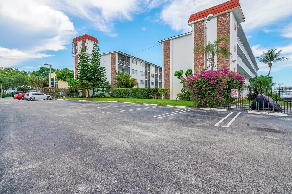Unit for sale at 4500 N Flagler Drive, West Palm Beach, FL 33407