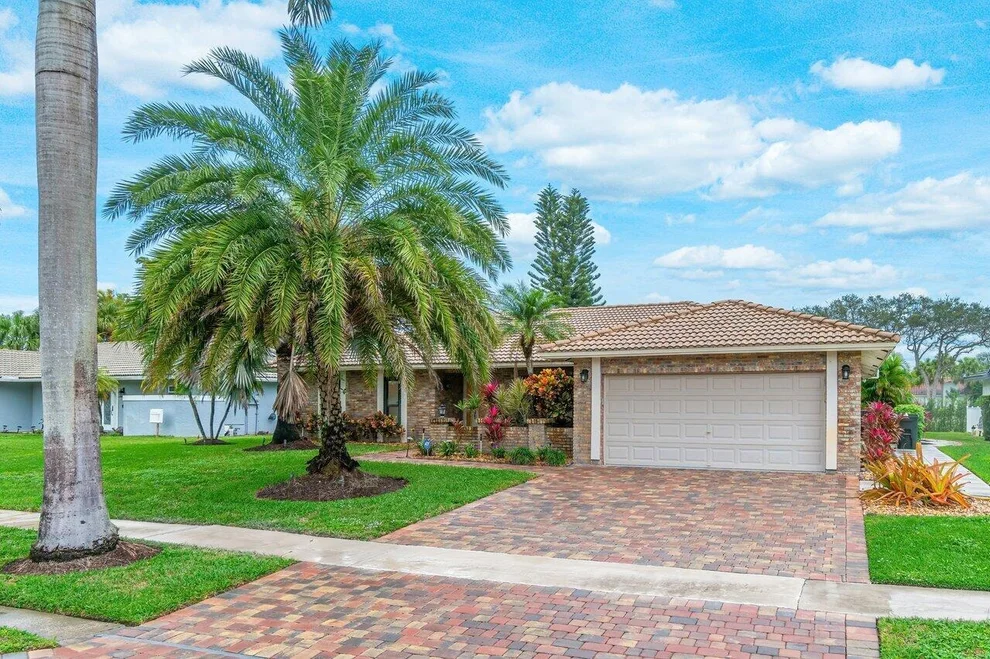 Unit for sale at 10294 Crosswind Road, Boca Raton, FL 33498