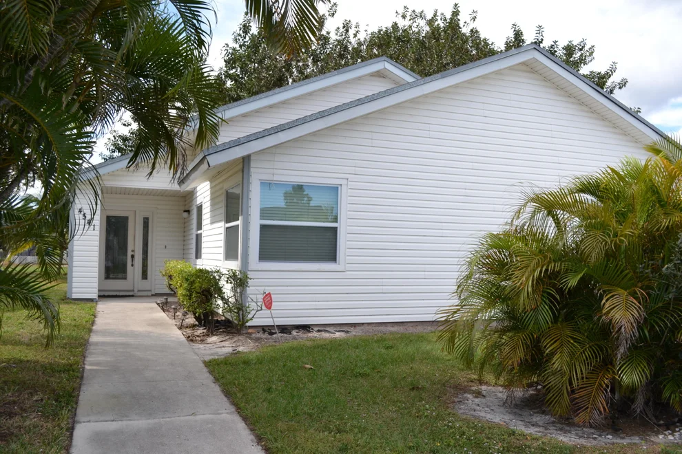 Unit for sale at 4541 Brook Drive, West Palm Beach, FL 33417