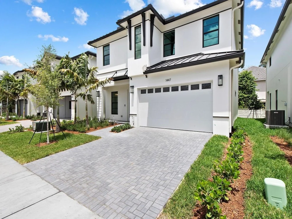 Unit for sale at 1434 SW 23rd Street, Fort Lauderdale, FL 33315