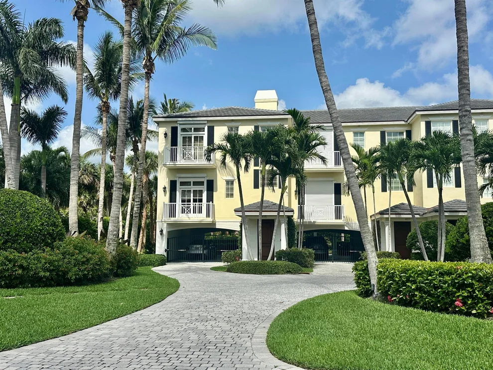 Unit for sale at 4115 Silver Palm Drive, Vero Beach, FL 32963