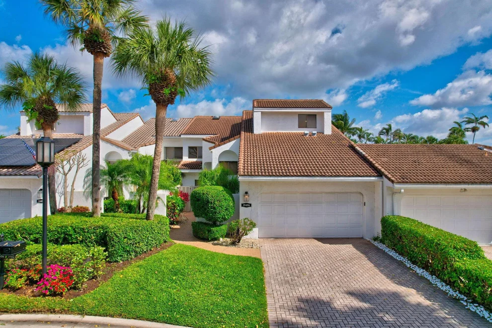 Unit for sale at 19496 Bay View Road, Boca Raton, FL 33434