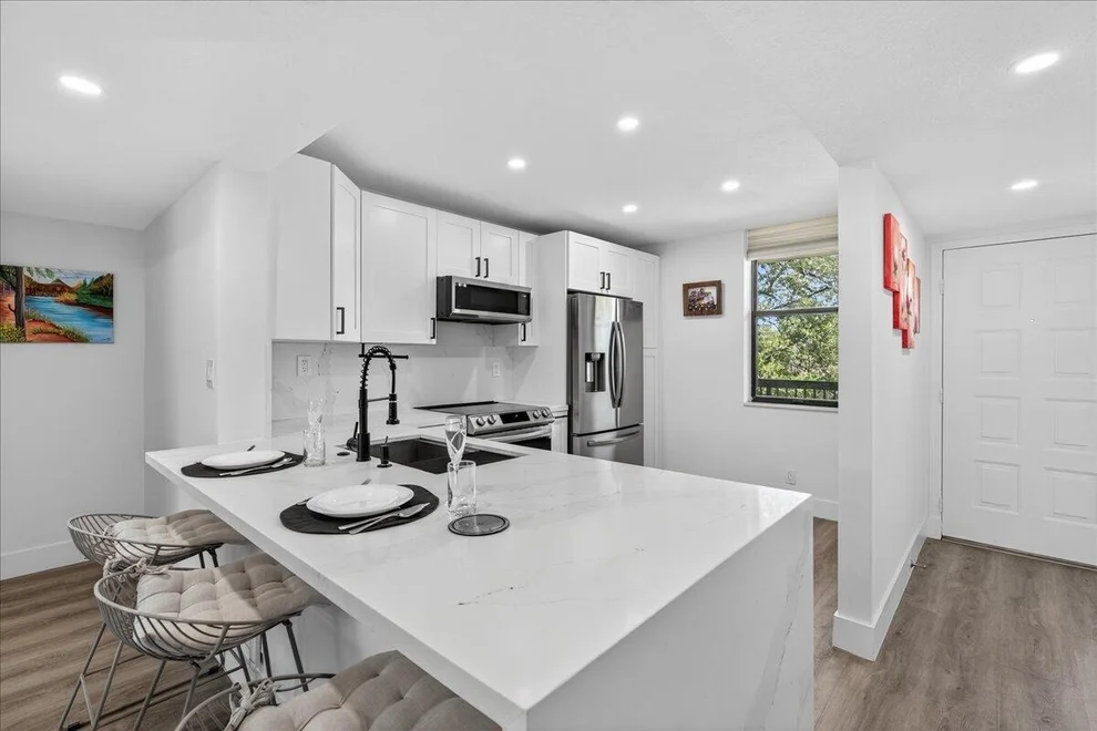 Unit for sale at 2908 S Carambola Cir S, Coconut Creek, FL 33066