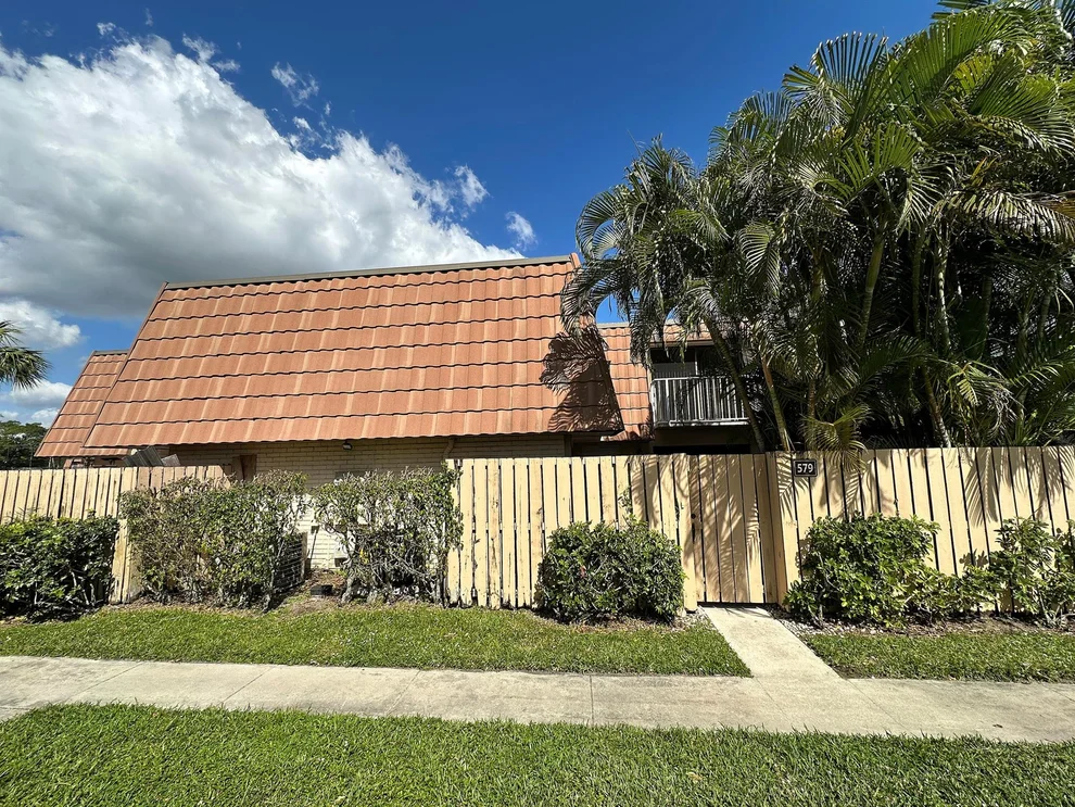 Unit for sale at 579 Green Springs Place, West Palm Beach, FL 33409