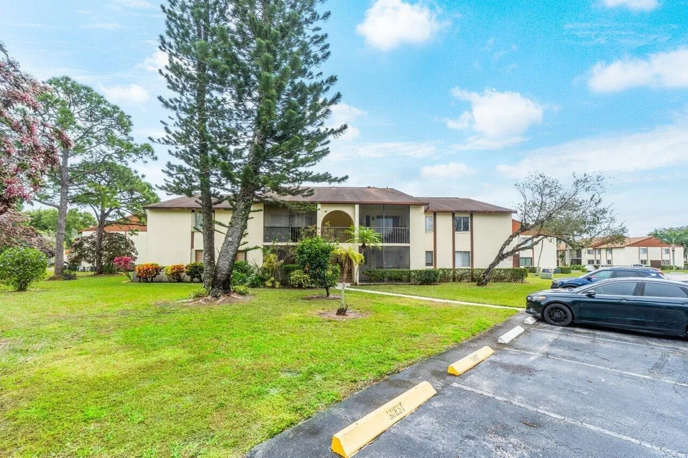 Unit for sale at 4723 Sable Pine Circle, West Palm Beach, FL 33417