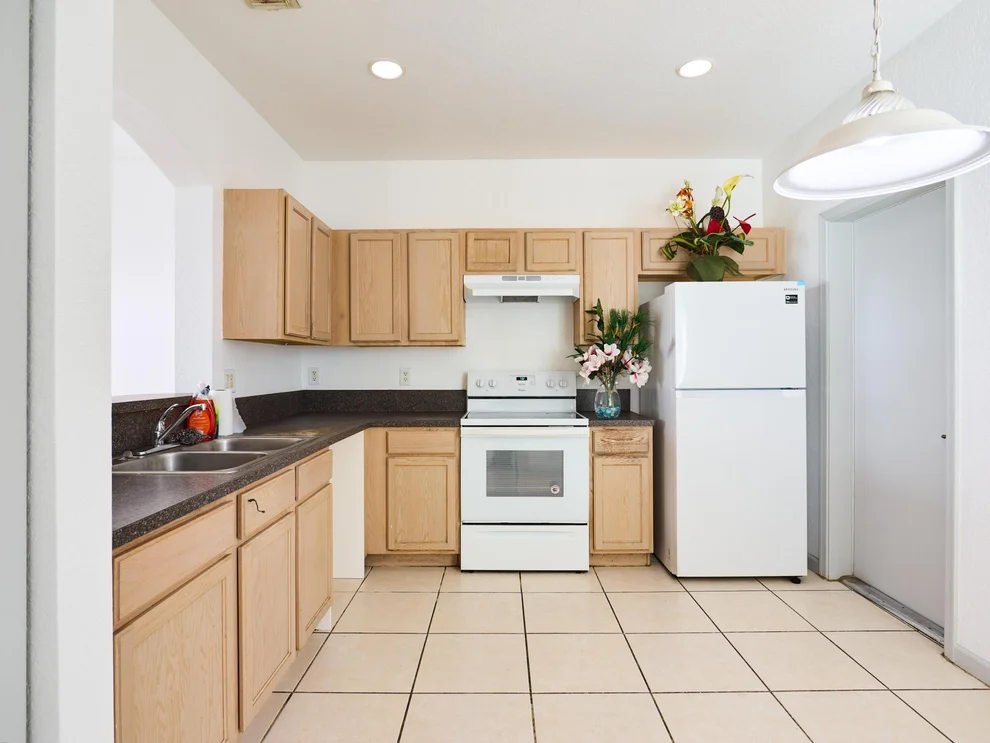 Unit for sale at 2052 Oakhurst Way, Riviera Beach, FL 33404