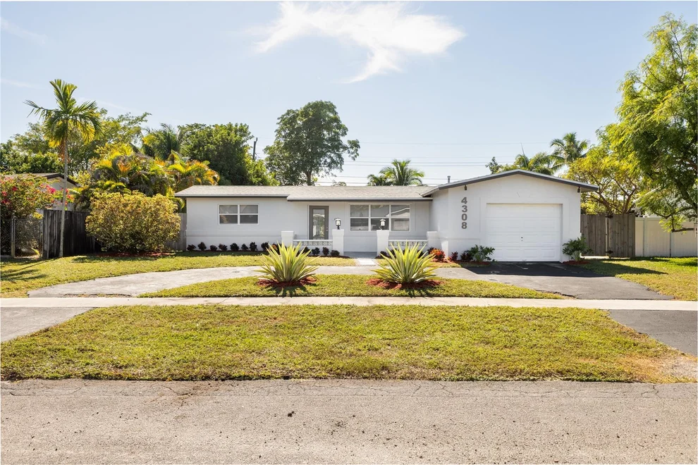 Unit for sale at 4308 Monroe Street, Hollywood, FL 33021