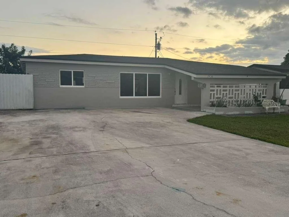 Unit for sale at 7430 Venetian Street, Miramar, FL 33023