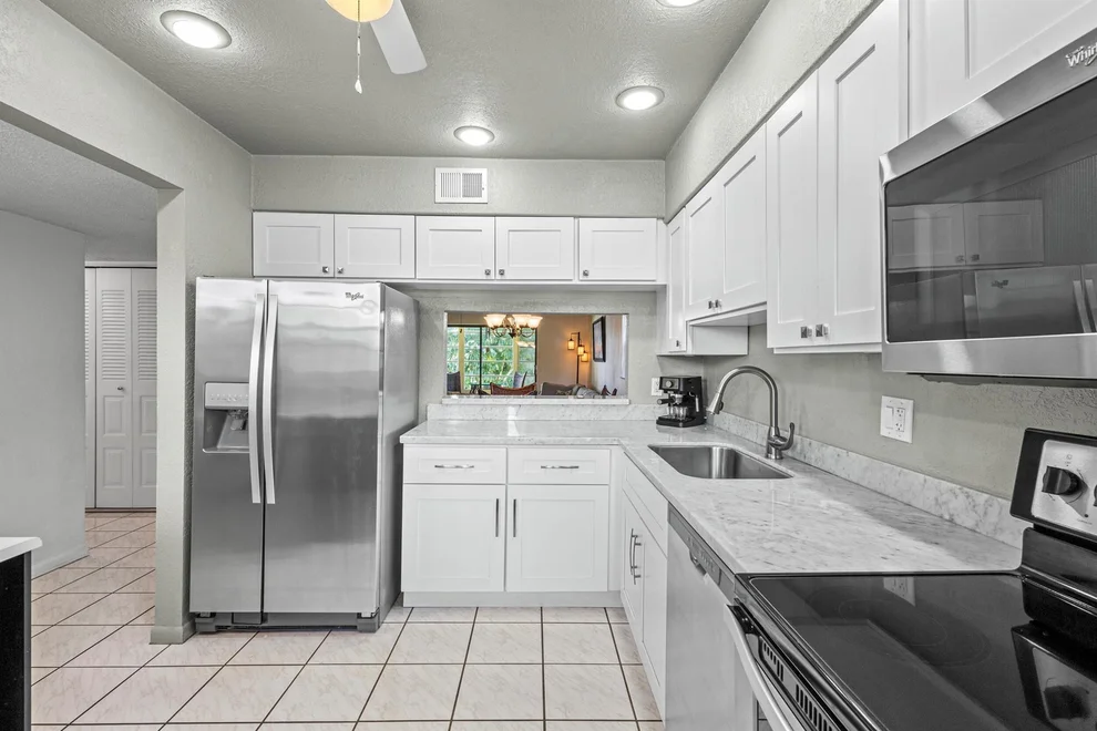 Unit for sale at 1600 Dover Road, Delray Beach, FL 33445