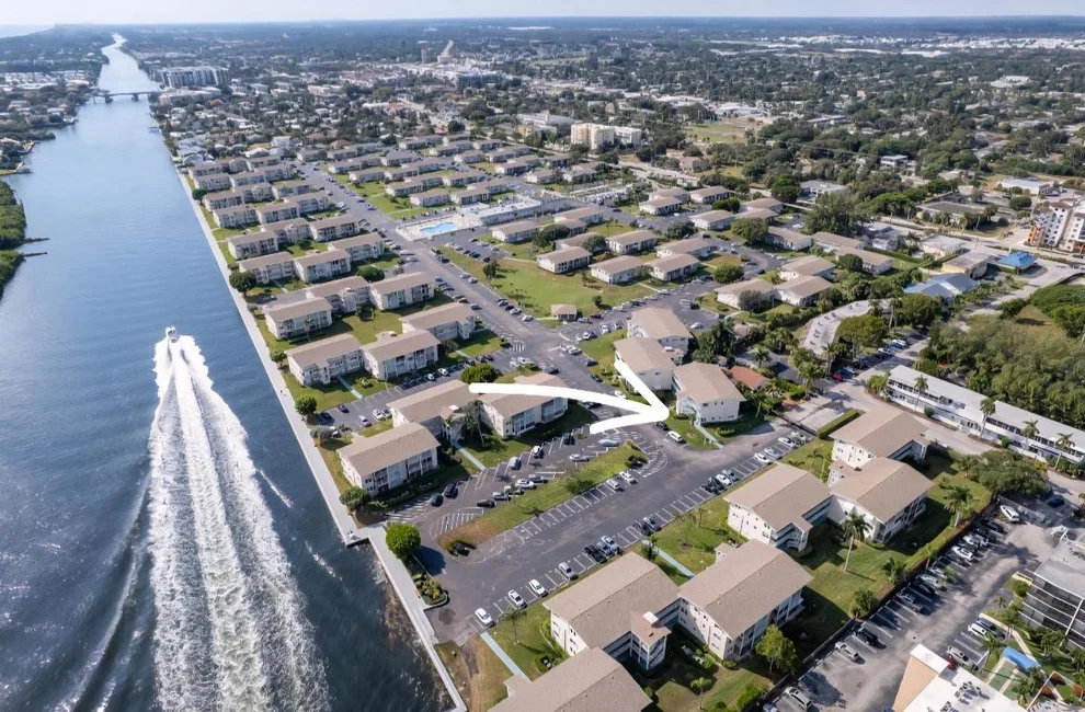 Unit for sale at 210 Horizons E, Boynton Beach, FL 33435