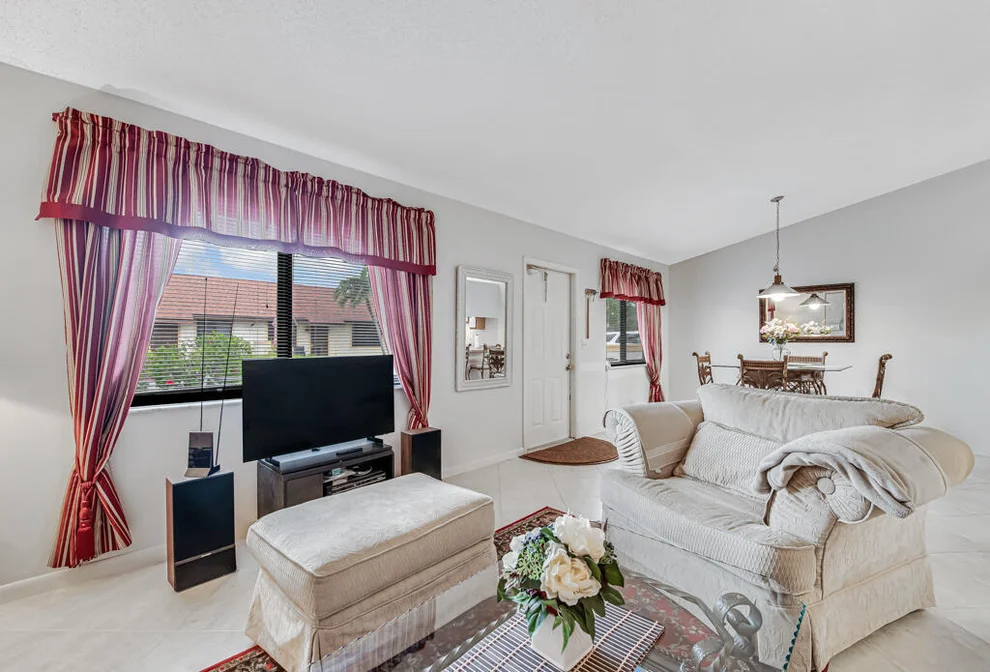 Unit for sale at 815 Andrew Redding Road, Lantana, FL 33462