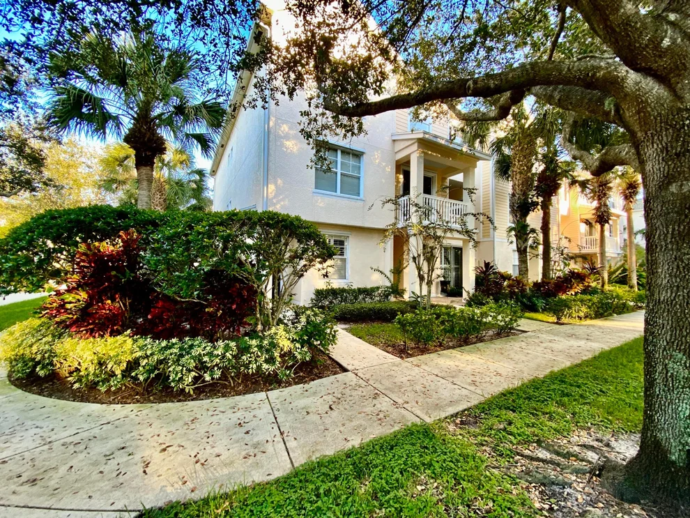 Unit for sale at 145 Galicia Way, Jupiter, FL 33458