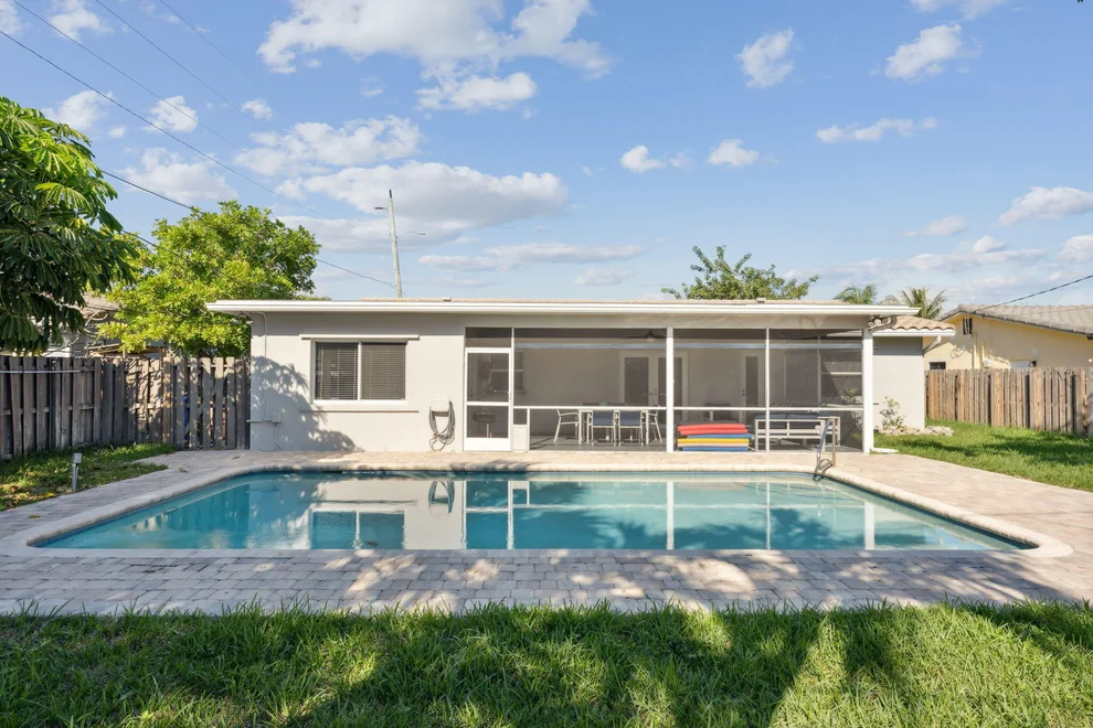 Unit for sale at 428 SE 2nd Street, Deerfield Beach, FL 33441