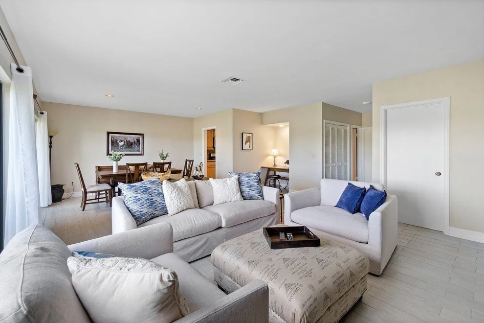 Unit for sale at 11355 Pond View Drive, Wellington, FL 33414