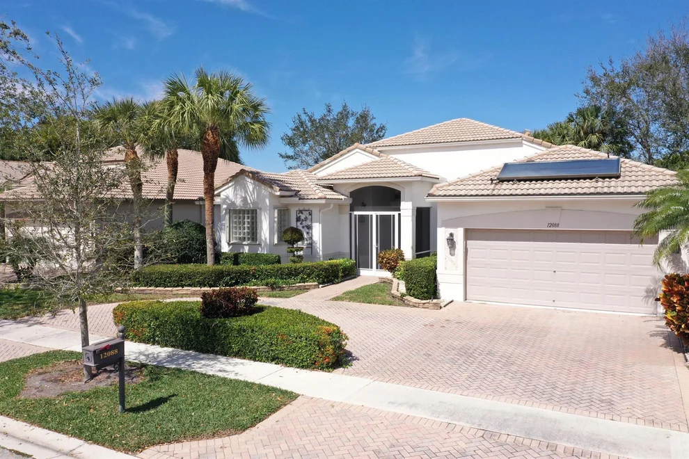Unit for sale at 12088 Oakvista Drive, Boynton Beach, FL 33437