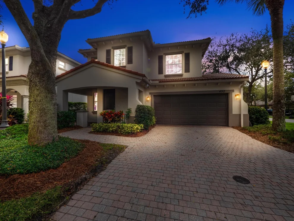 Unit for sale at 492 Leaf Drive, Palm Beach Gardens, FL 33410