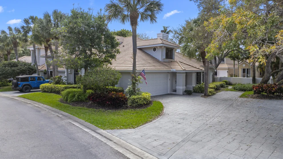 Unit for sale at 461 Coral Cove Drive, Juno Beach, FL 33408