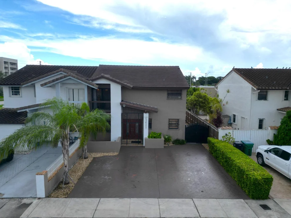 Unit for sale at 12621 SW 9TH Street, Miami, FL 33184