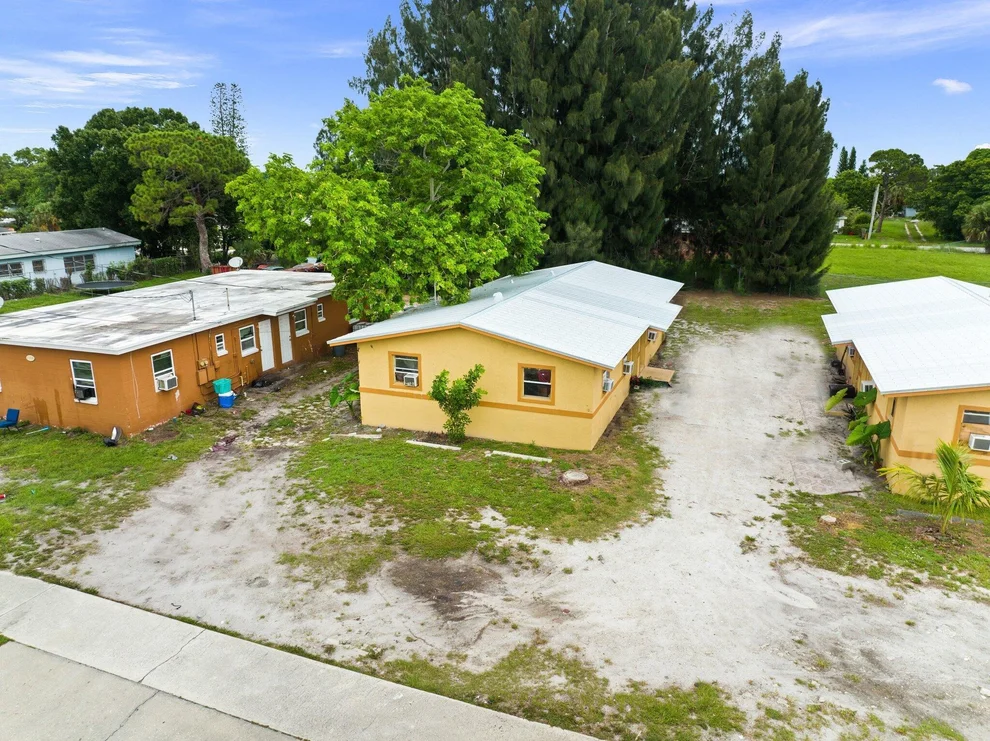 Unit for sale at 1306 N 21st Street, Fort Pierce, FL 34950